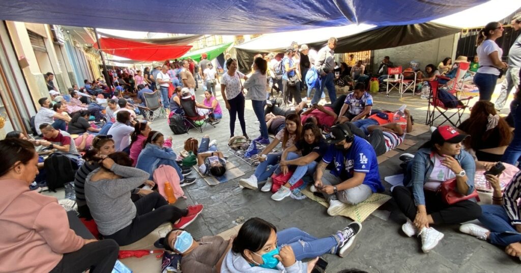 Bloquea CNTE En Oaxaca Luces Del Siglo