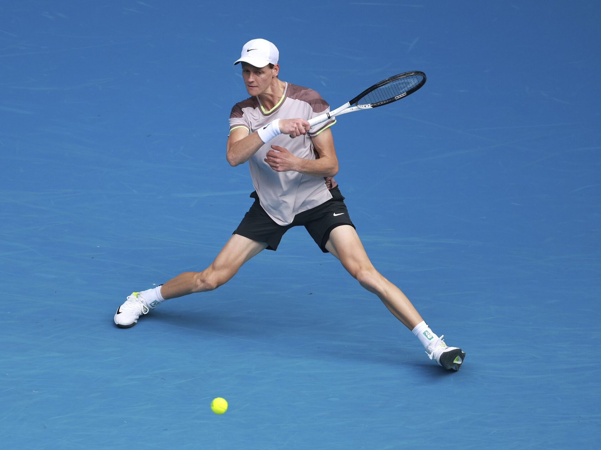 Celebra Jannik Sinner Su Primer Grand Slam Luces Del Siglo