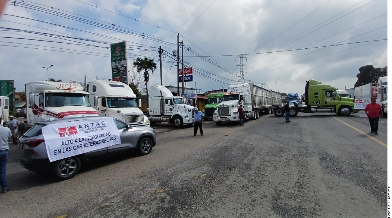 Exigen Transportistas Mayor Seguridad Luces Del Siglo