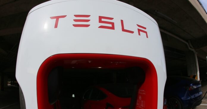 Construirá Tesla planta en México