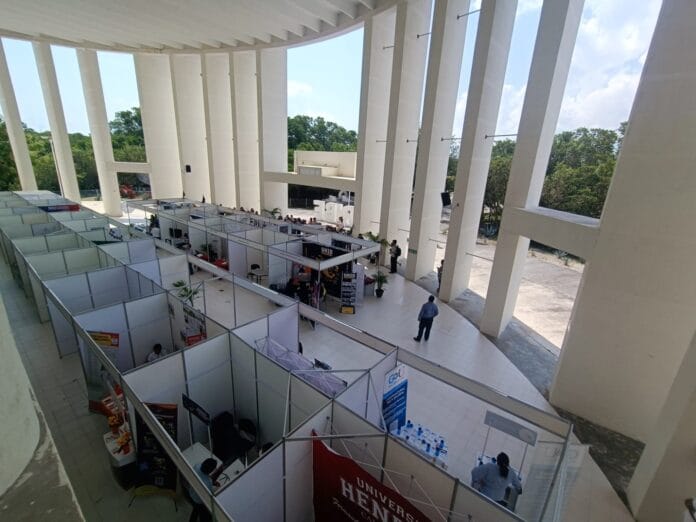 presentan-oferta-de-universidades-de-quintana-roo