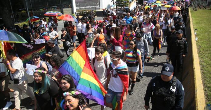 Acreditan a CDMX como destino seguro para comunidad LGBT +