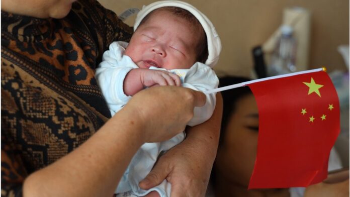 Desciende otra vez natalidad en China