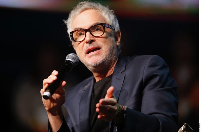 Rinden homenaje a Alfonso Cuarón en Festival de Locarno