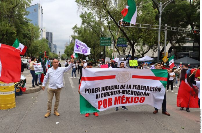 Se resisten Jueces a suspender paro