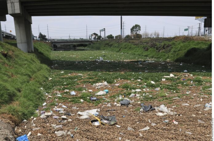 Están contaminados 50% de ríos, lagos...