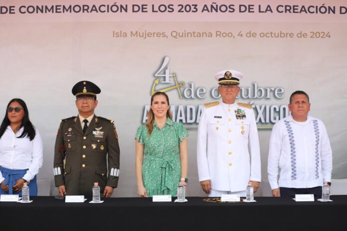 Conmemoran en Isla Mujeres aniversario de la Armada de México