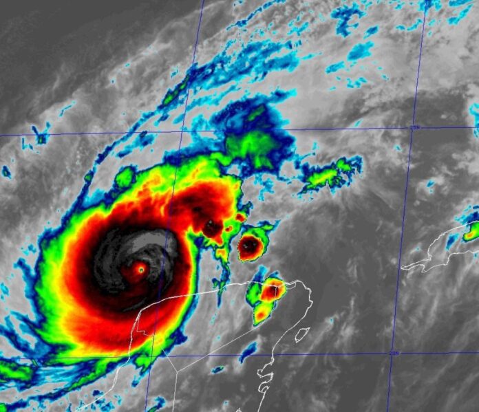 Prende alertas el huracán Milton en Quintana Roo y Yucatán