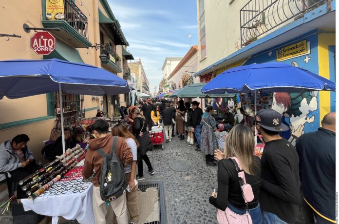 Cuestionan cambios en Callejón Cultural