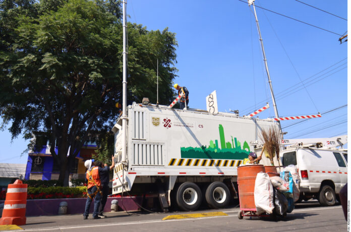 Padecen peregrinos obras en camino a la Basílica