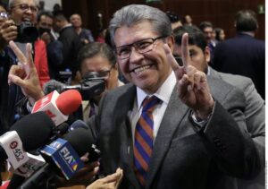 Pide Monreal debate de reforma a Infonavit