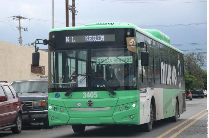 Presentan hoy a Consejo alza a tarifas de transporte en NL