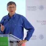 ‘Nos estamos divirtiendo’, dice Bill Gates sobre su noviazgo