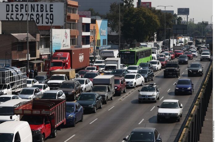 Van por modificación a Hoy No Circula en la CDMX