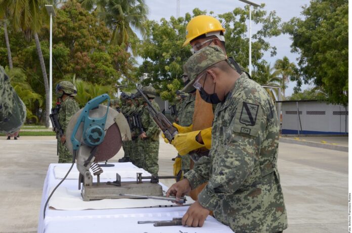 Acusa México negligencia de fabricantes de armas