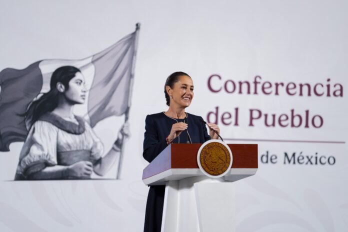 Mujeres no queremos ser más, pero tampoco menos: Sheinbaum