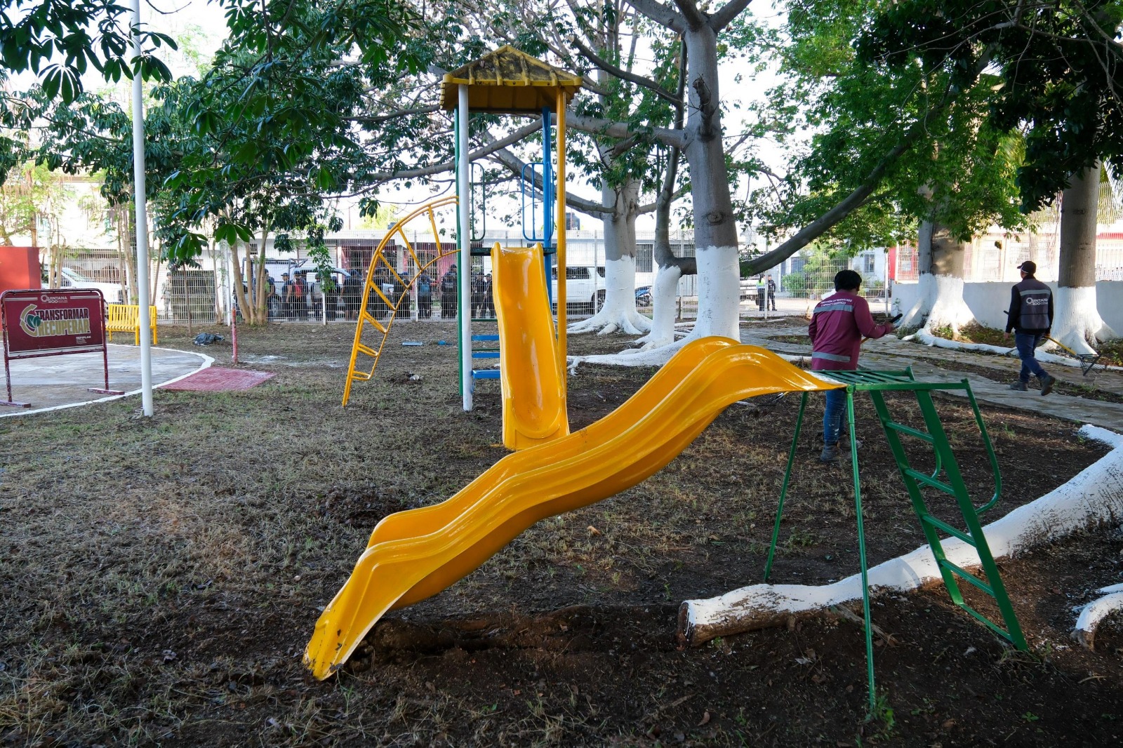 recuperan brillo del parque infantil proterritorio en chetumal1
