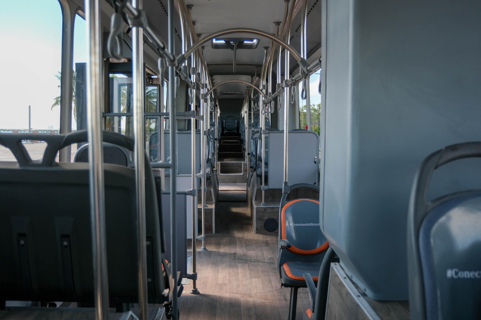 Hacen ensayos con autobuses articulados en Cancún 3 hacen ensayos con autobuses articulados en cancun3