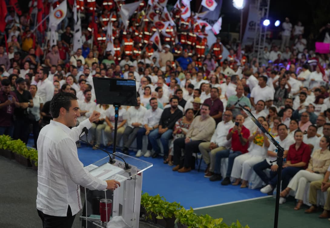 Legisla ‘Gino’ Segura con una visión humana; rinde Primer Informe 2 legisla gino segura con una vision humana rinde primer informe2
