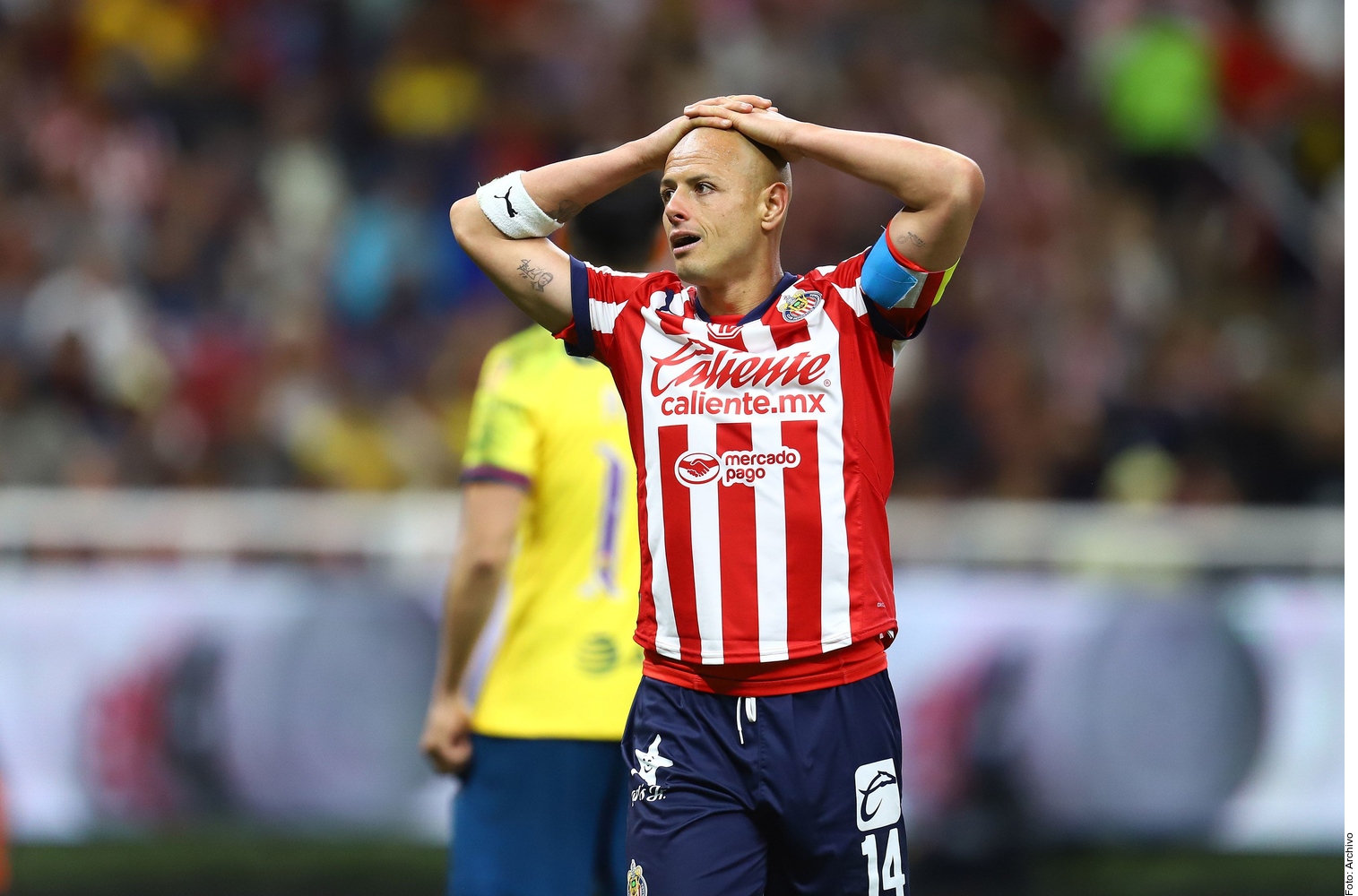 chivas dan las gracias a chicharito hernandez