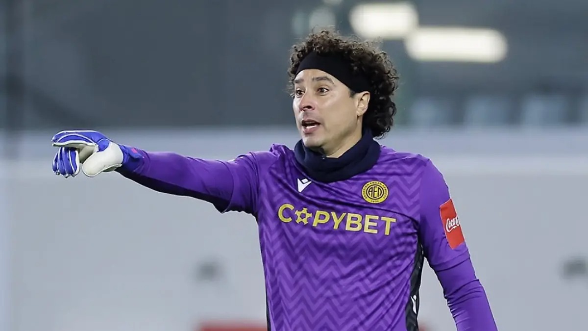 llega fidalgo al tri regresan memo ochoa y julian quinones1