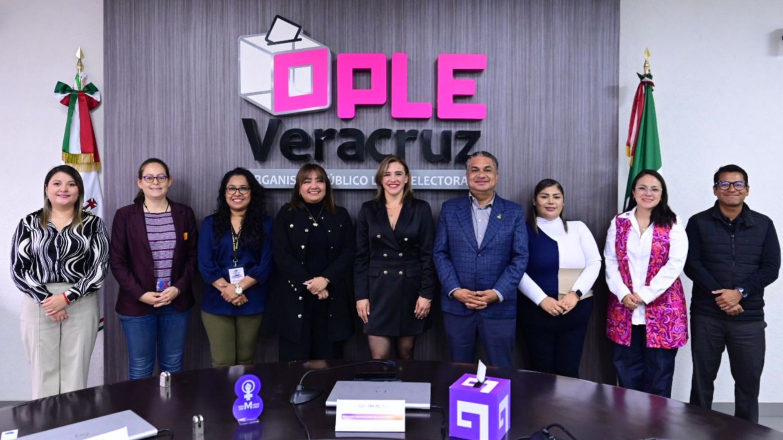 Crece representación femenina en ayuntamientos y Poder Judicial - Luces ...