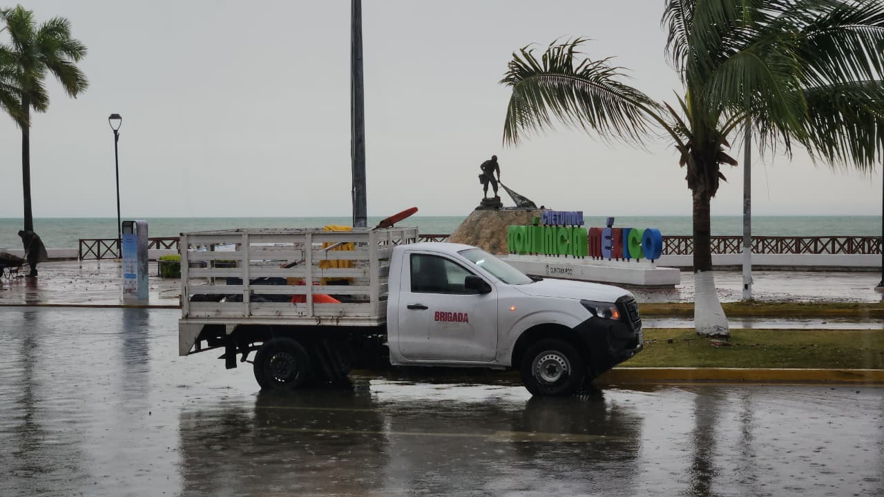 Tormenta madrugadora vuelve a exhibir zonas vulnerables de Chetumal