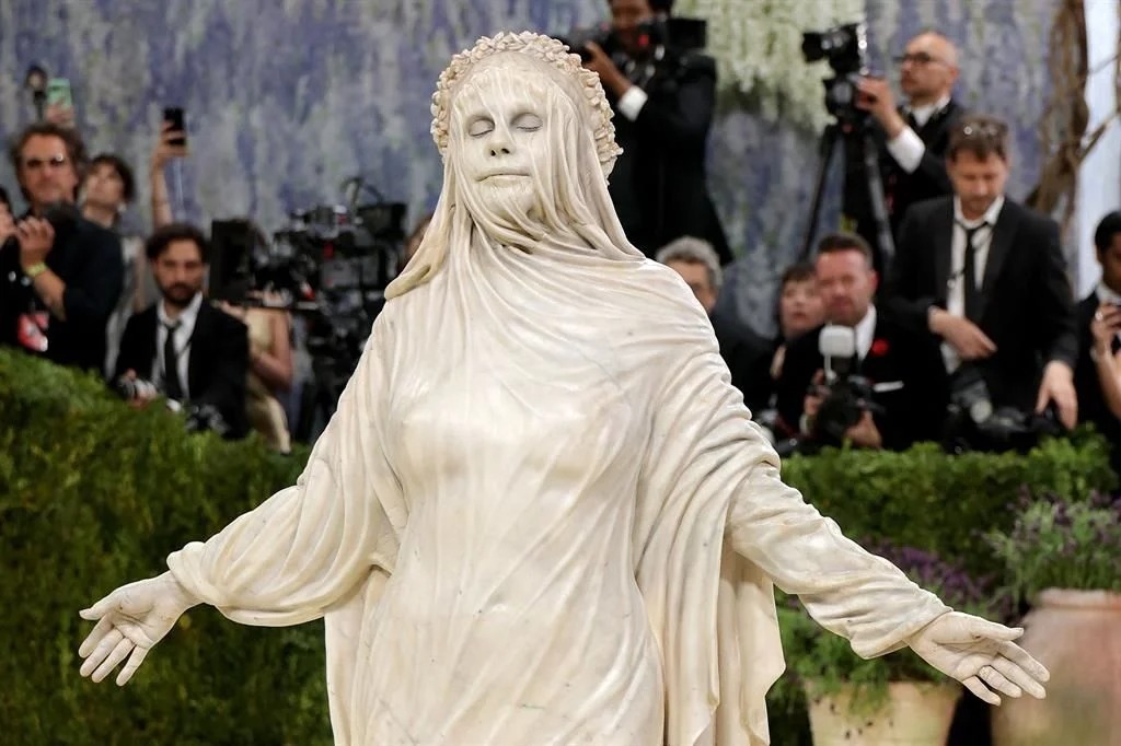 Visten con arte en la MET Gala 1