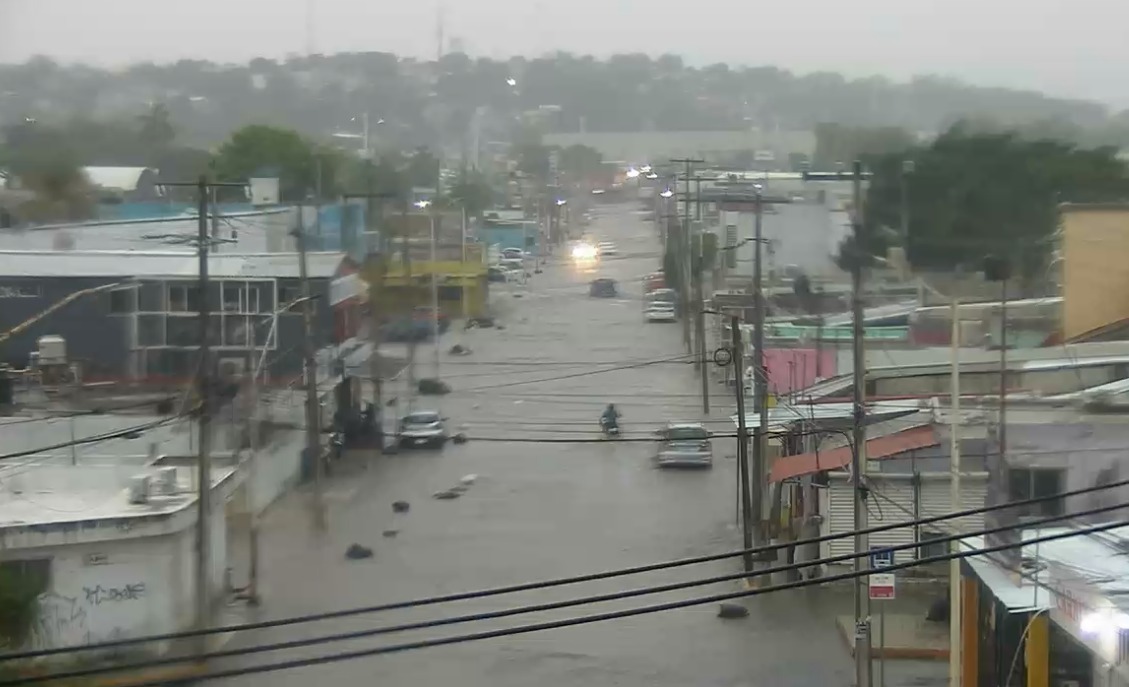 afectan lluvias a mas de 20 colonias de campeche1
