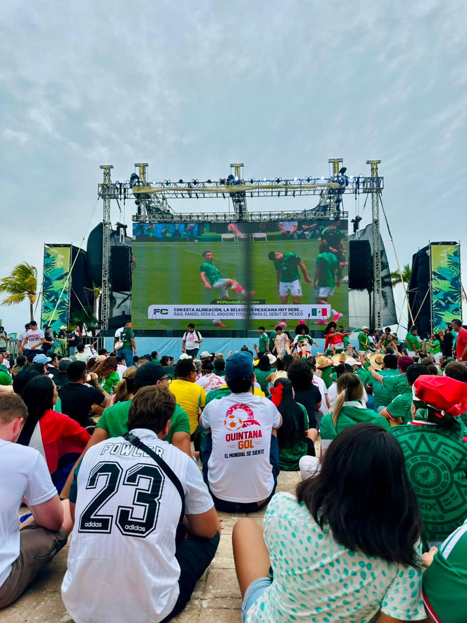 Abraza Malecón Tajamar pasión futbolera; se reúnen 2 mil 1 abraza malecon tajamar pasion futbolera se reunen 2 mil1