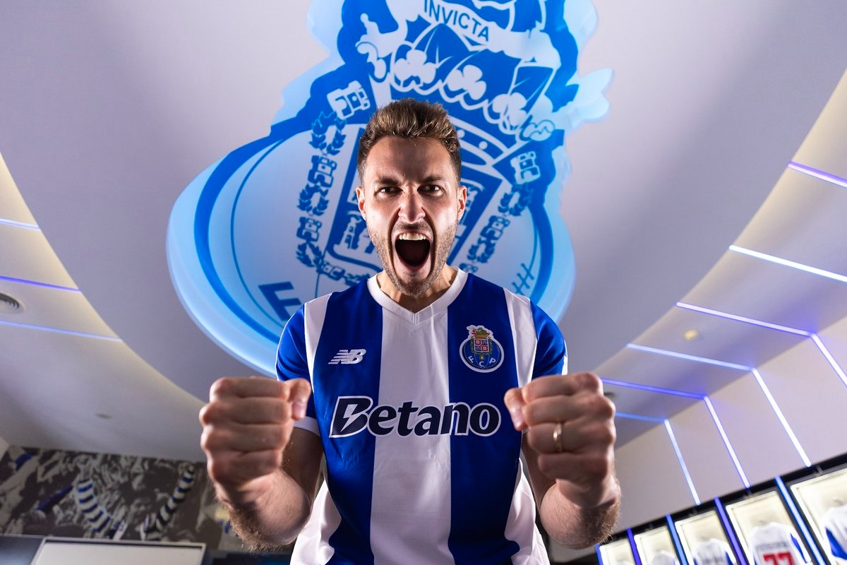 Confirma Porto la contratación de Santiago Giménez 1 confirma porto la contratacion de santiago gimenez 1